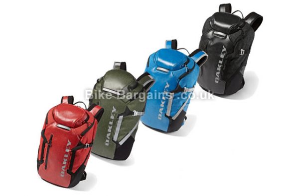 Oakley Voyage 25 litre Waterproof Backpack black, olive, blue