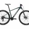 Giant Talon 3 27.5″ Hardtail Mountain Bike 2021