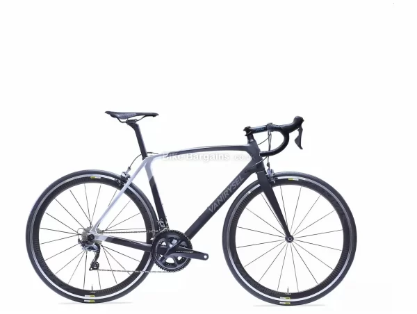 Van Rysel Ultra CF Ultegra Carbon Road Bike XS, Black, Grey, White, Carbon Frame, 22 Speed, 700c Wheels, 7.6kg, Caliper Brakes, Double Chainring